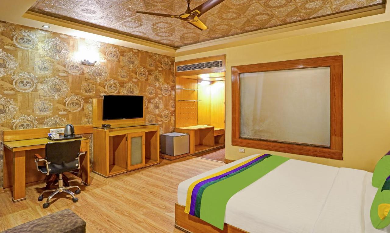 Treebo The Royal Cm, 4 Km From City Palace Jaipur Exterior photo