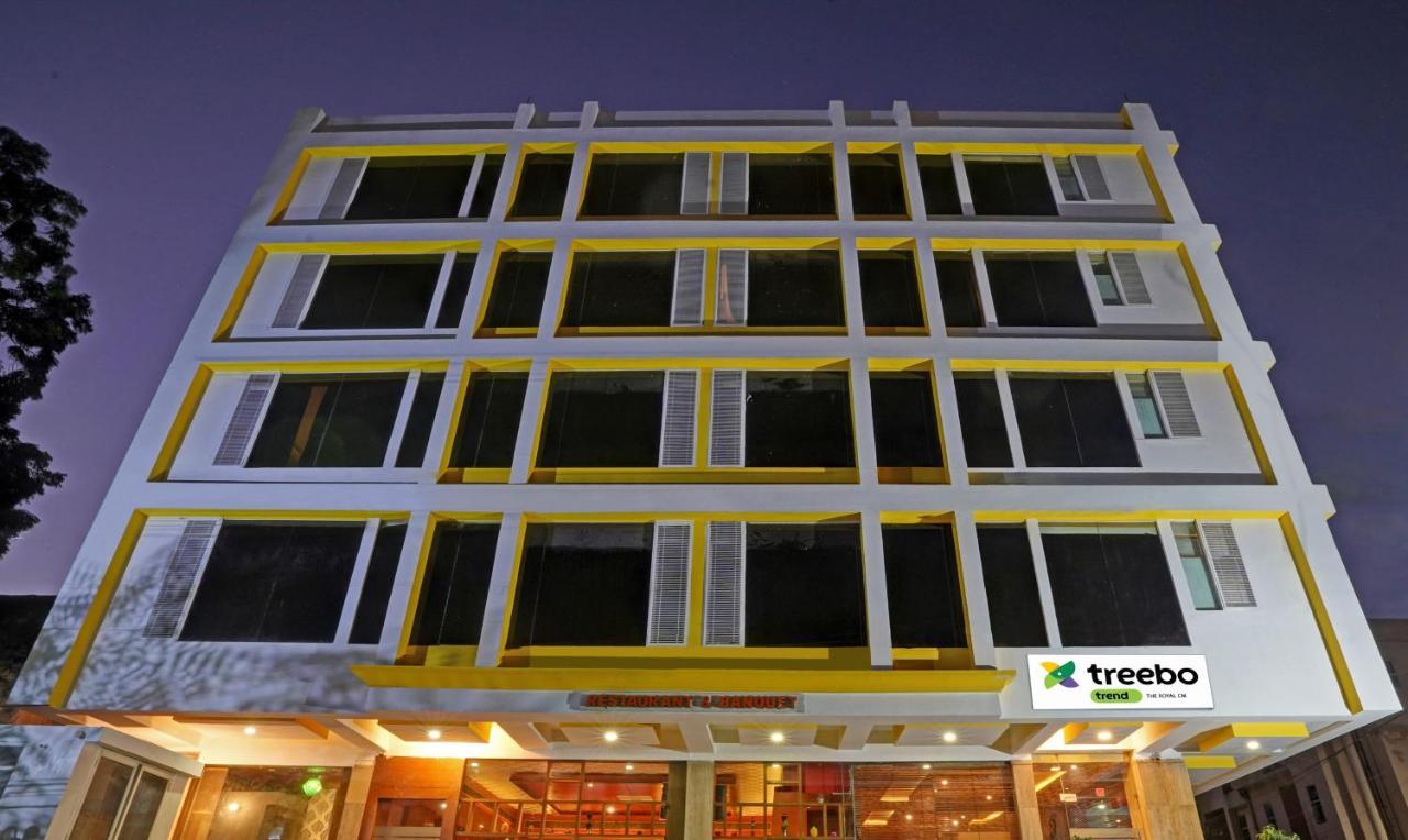 Treebo The Royal Cm, 4 Km From City Palace Jaipur Exterior photo