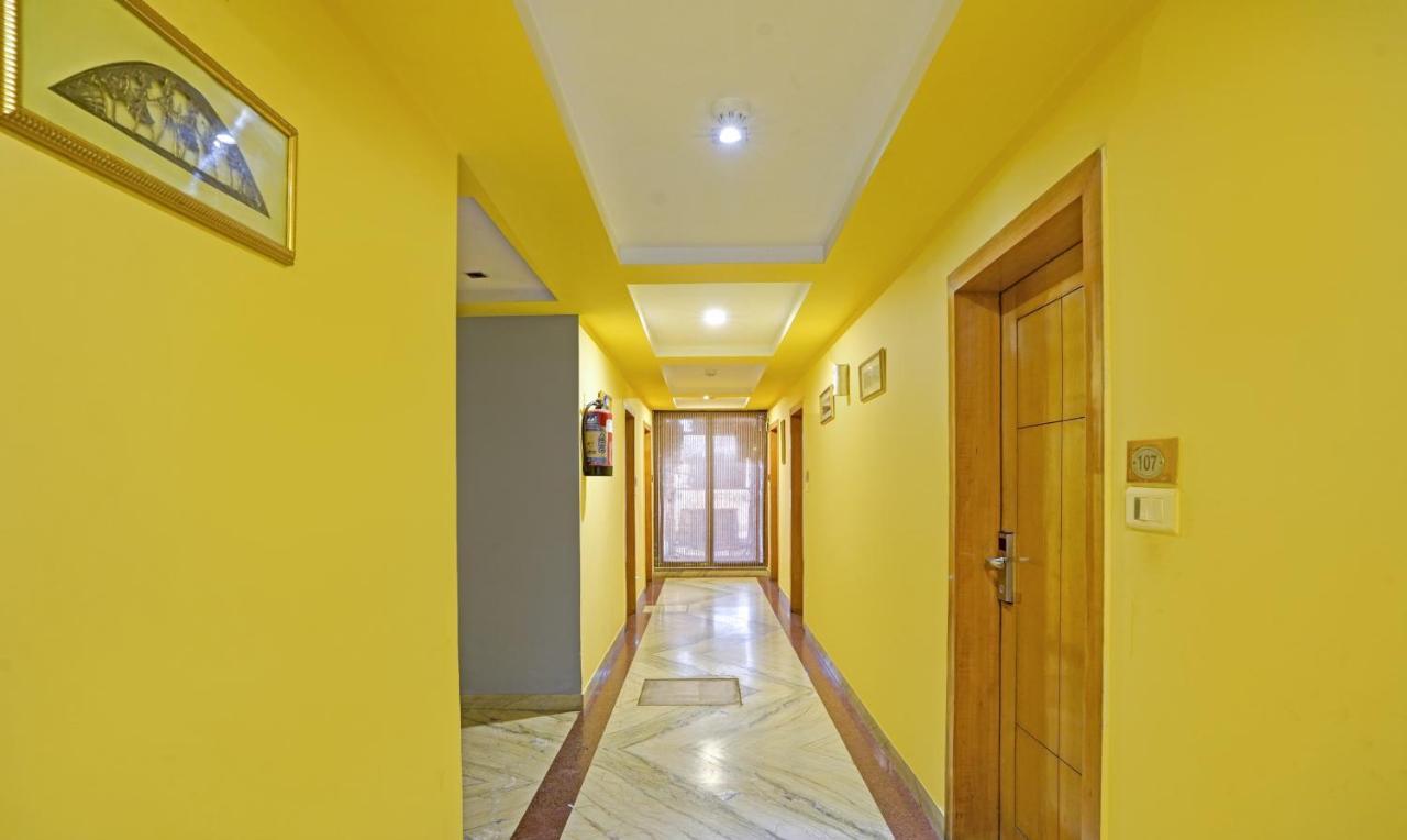 Treebo The Royal Cm, 4 Km From City Palace Jaipur Exterior photo