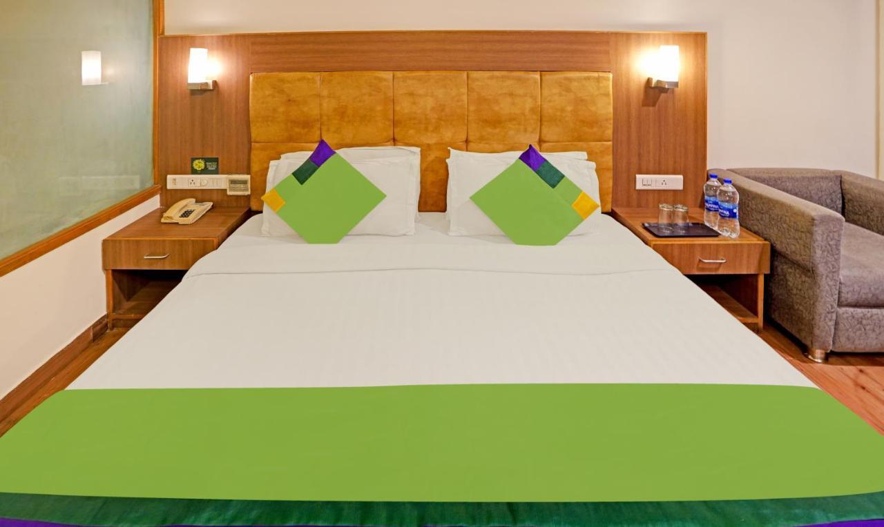 Treebo The Royal Cm, 4 Km From City Palace Jaipur Exterior photo